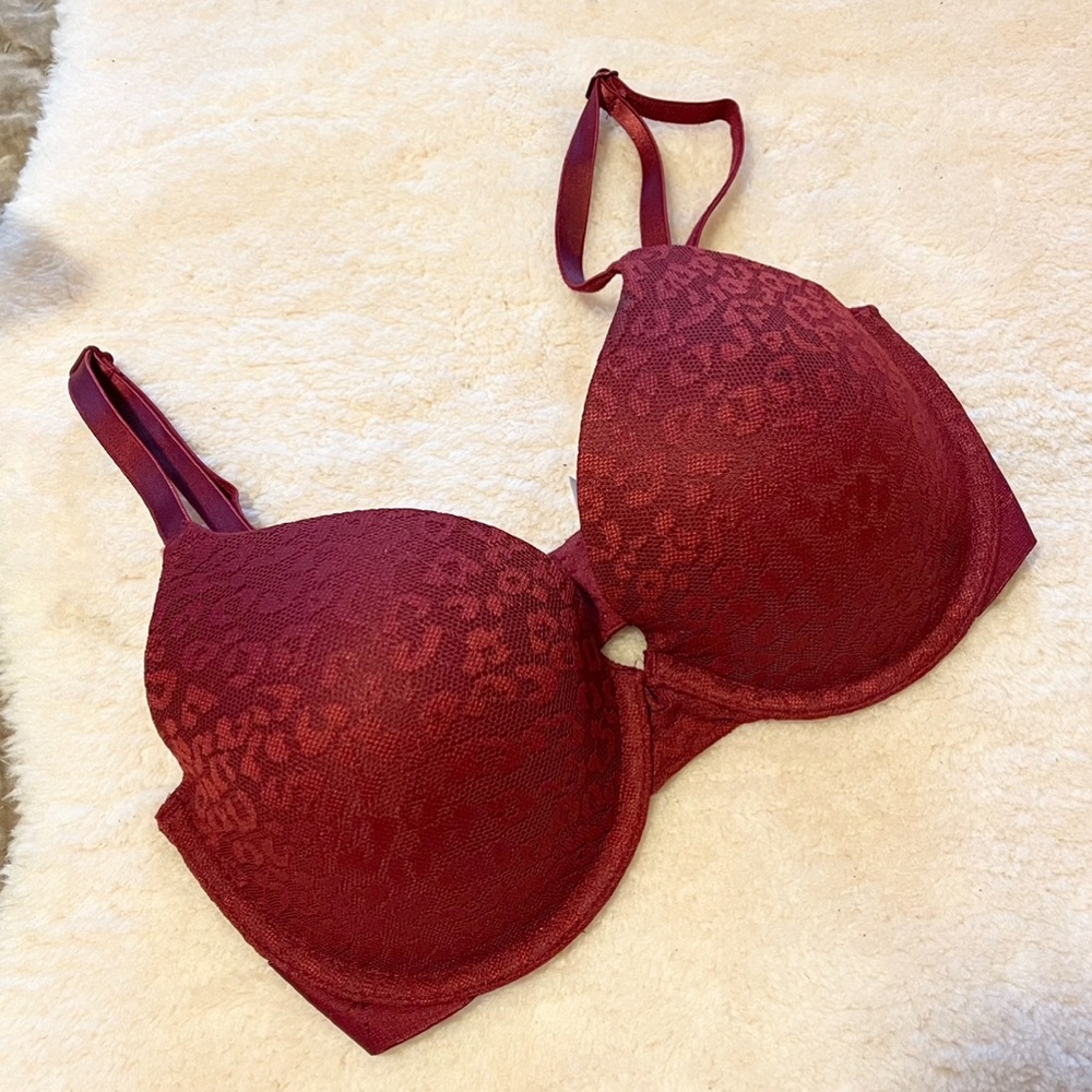 Victoria’s Secret PINK Everywhere T-shirt bra lightly lined 32DD